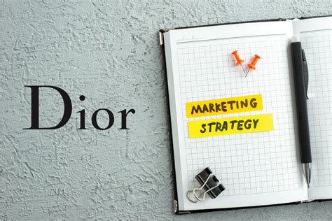 strategie comunicative dior|dior sophistication strategy.